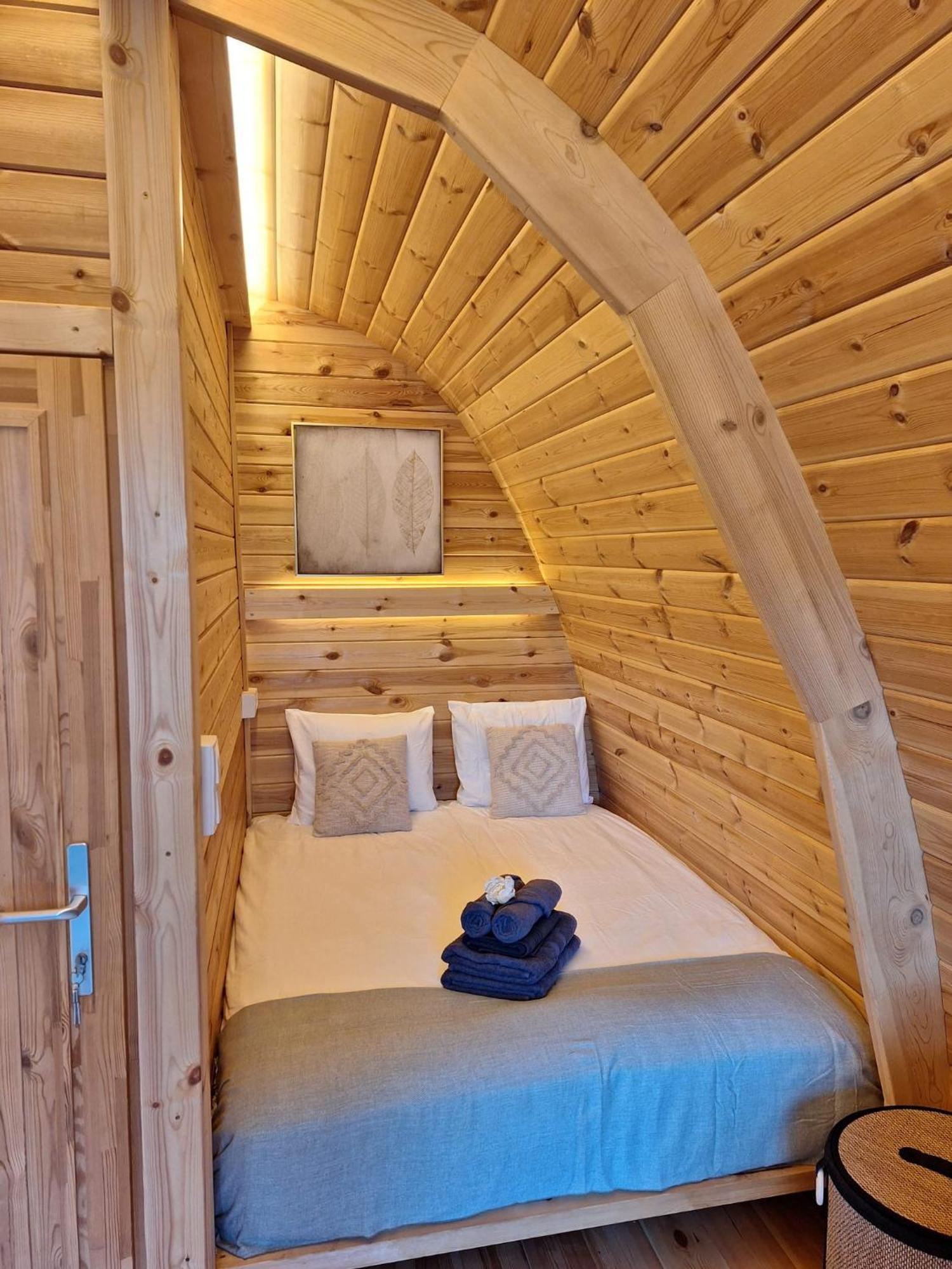 Vila Bastardo Glamping Pod Hotel ซินตรา ภายนอก รูปภาพ